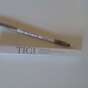 TIGI perfect lipliner decaf